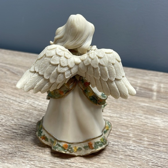 Sarah’s Angels 2009 Angel Figurine with Sunflowers Handcrafted Mindspring Studio - Picture 3 of 6